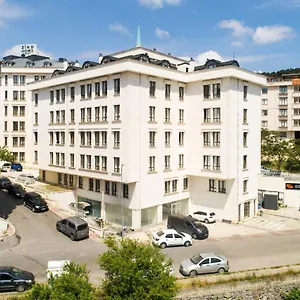 Zin D Sefin Aparts Hotel