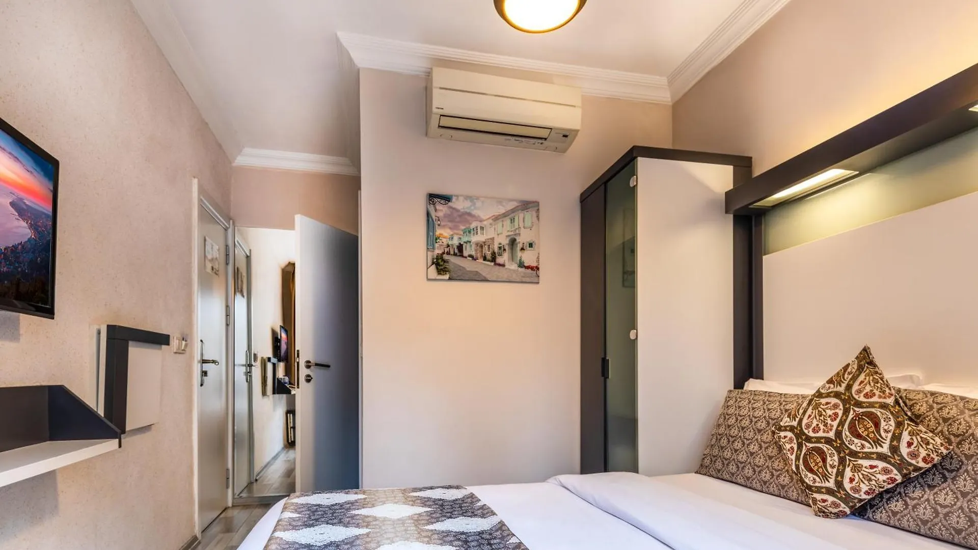 The Legend Platine Suite Hotel Istanbul Turkey